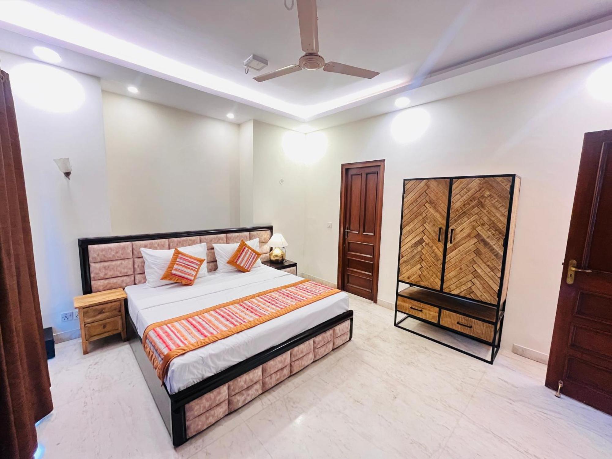Отель Grove Residency Hauz Khas New Delhi Couple Friendly Экстерьер фото
