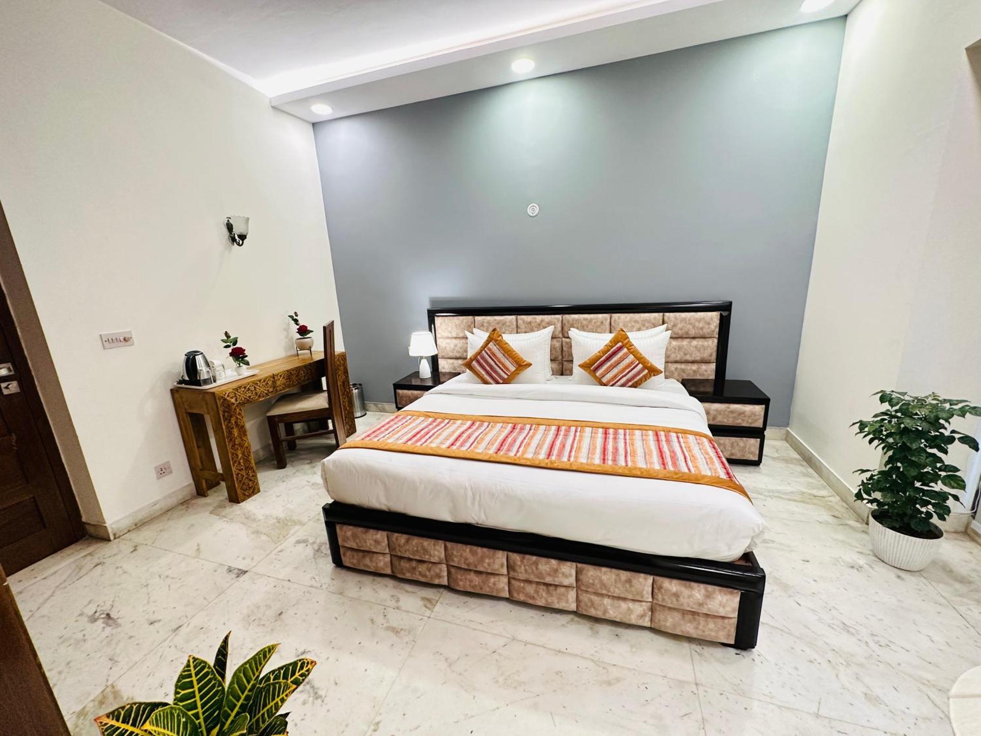 Отель Grove Residency Hauz Khas New Delhi Couple Friendly Экстерьер фото