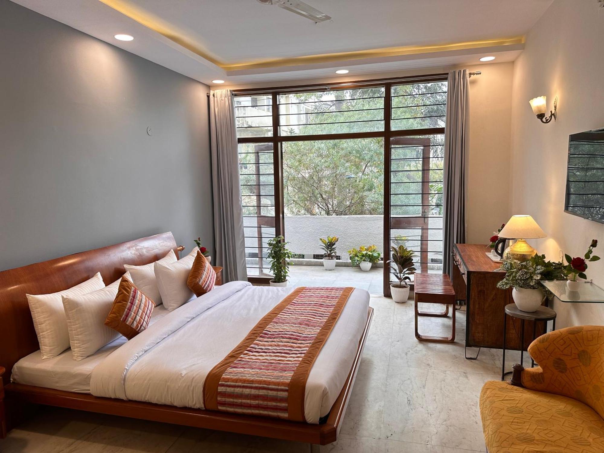Отель Grove Residency Hauz Khas New Delhi Couple Friendly Экстерьер фото